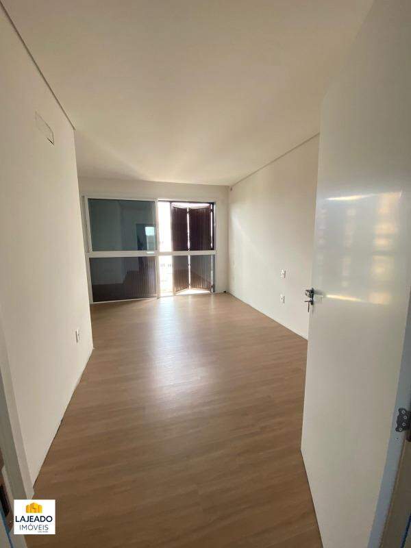 Apartamento à venda com 3 quartos, 153m² - Foto 7