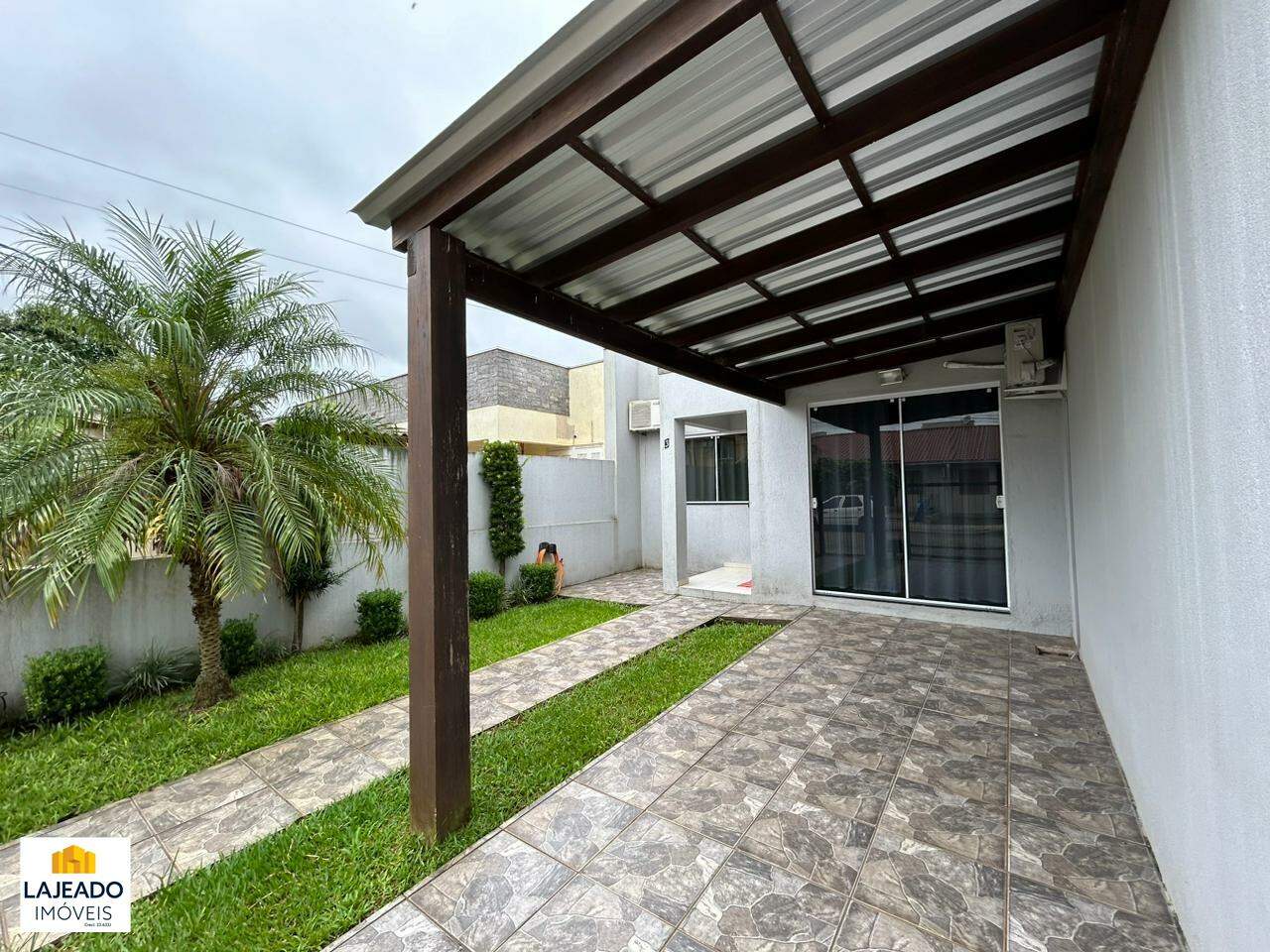 Casa para aluguel no Conventos: 