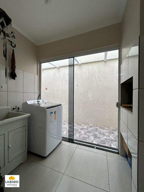 Casa para aluguel no Conventos: 