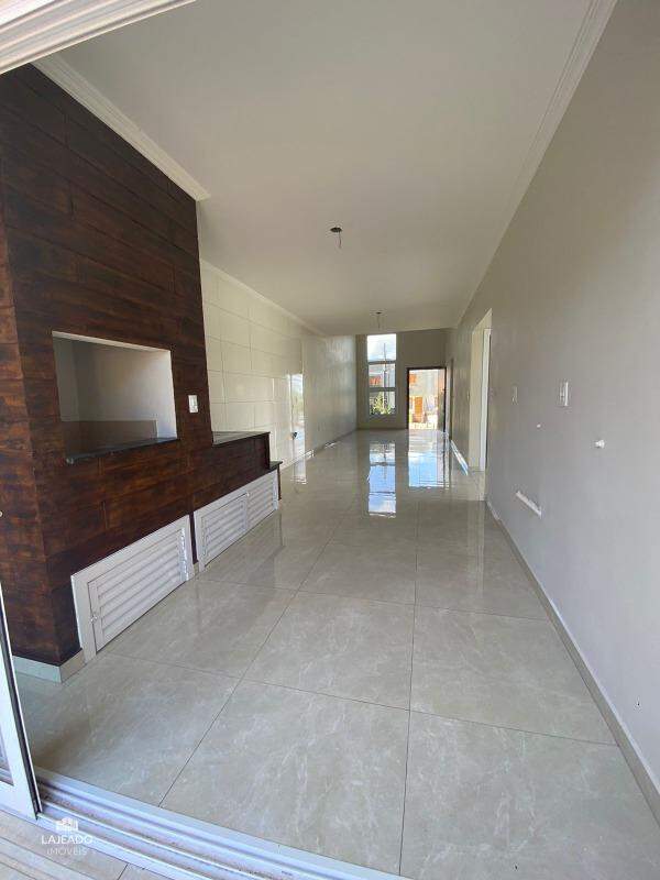 Casa à venda com 3 quartos, 100m² - Foto 7