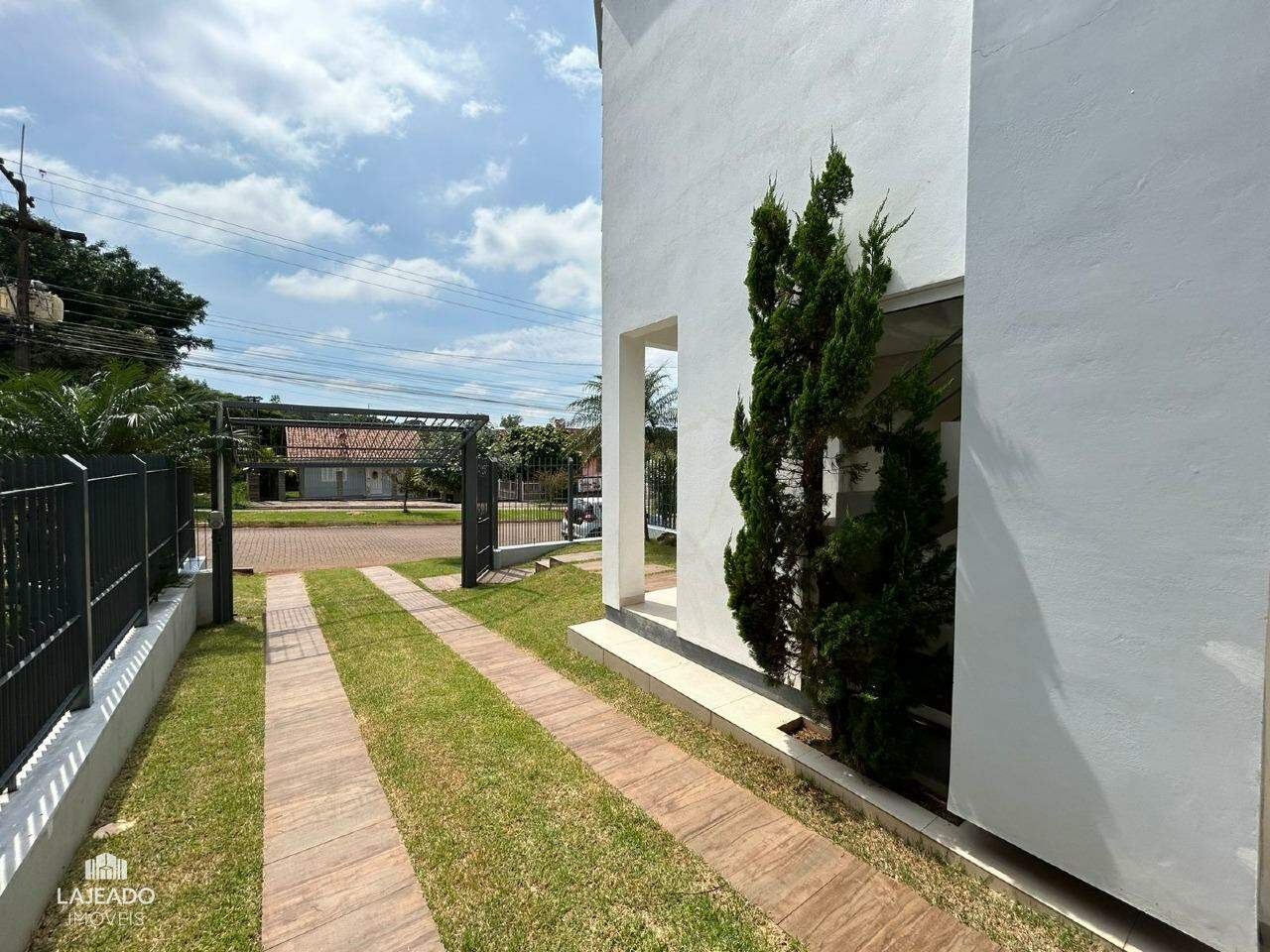 Sobrado à venda com 3 quartos, 123m² - Foto 24