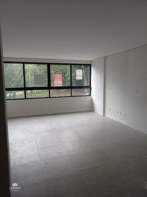 Apartamento à venda com 1 quarto, 37m² - Foto 2