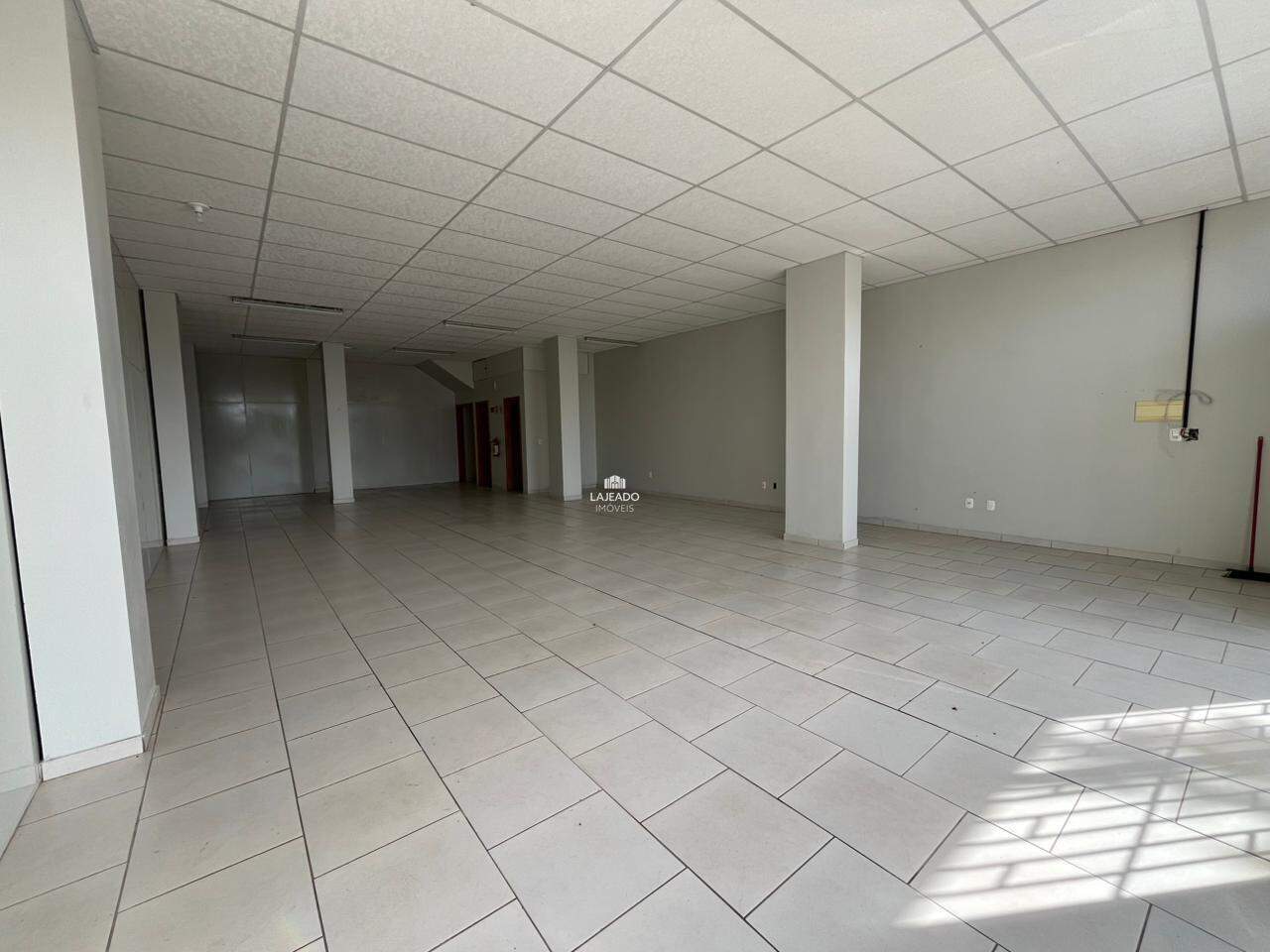 Loja para aluguel no Montanha: 