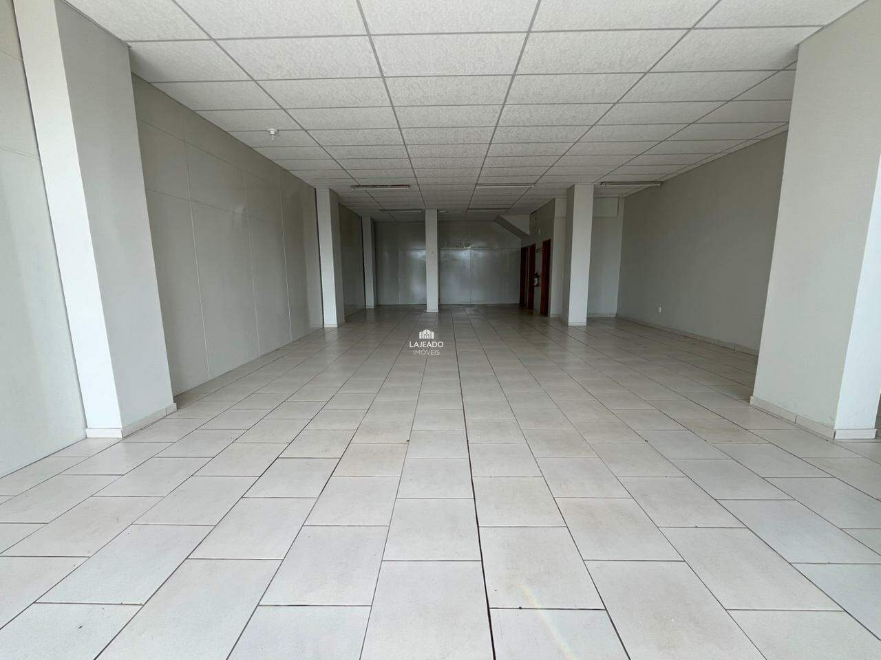 Loja para aluguel no Montanha: 