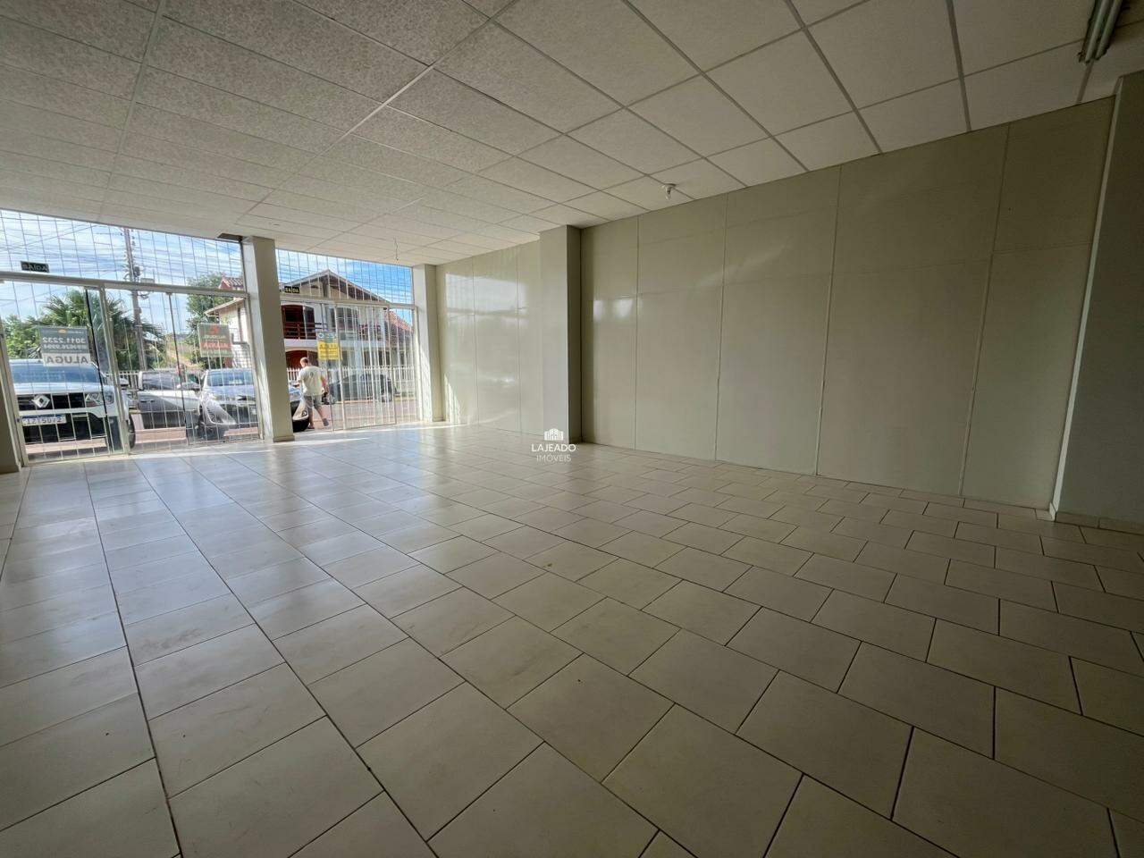 Loja para aluguel no Montanha: 