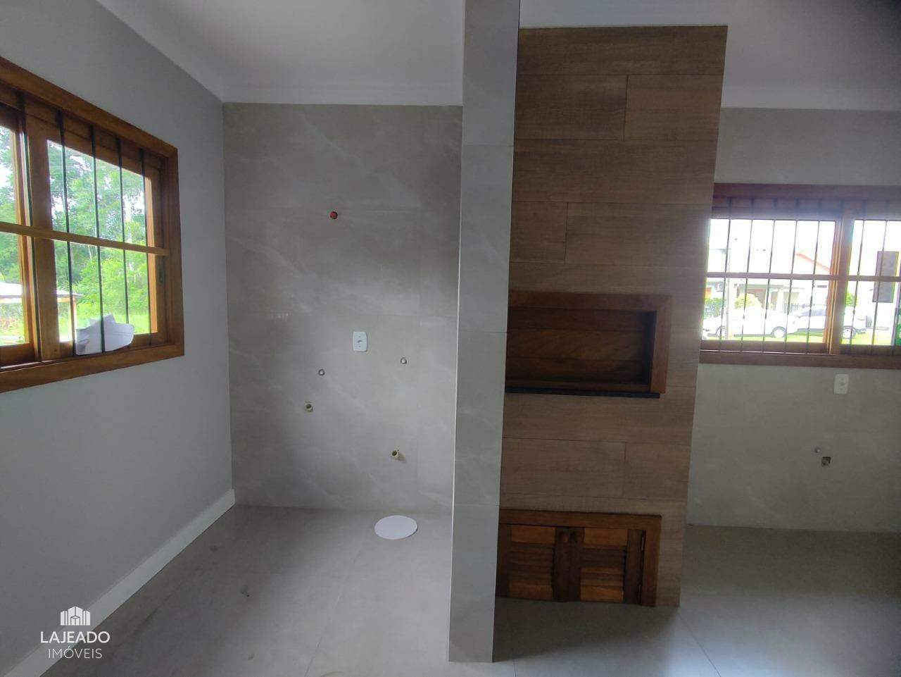 Casa à venda com 3 quartos, 77m² - Foto 8