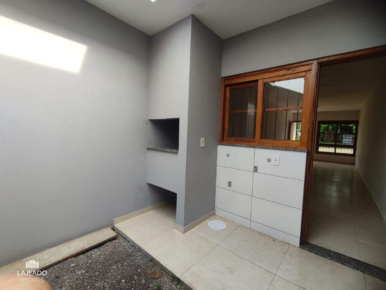 Casa à venda com 3 quartos, 77m² - Foto 13