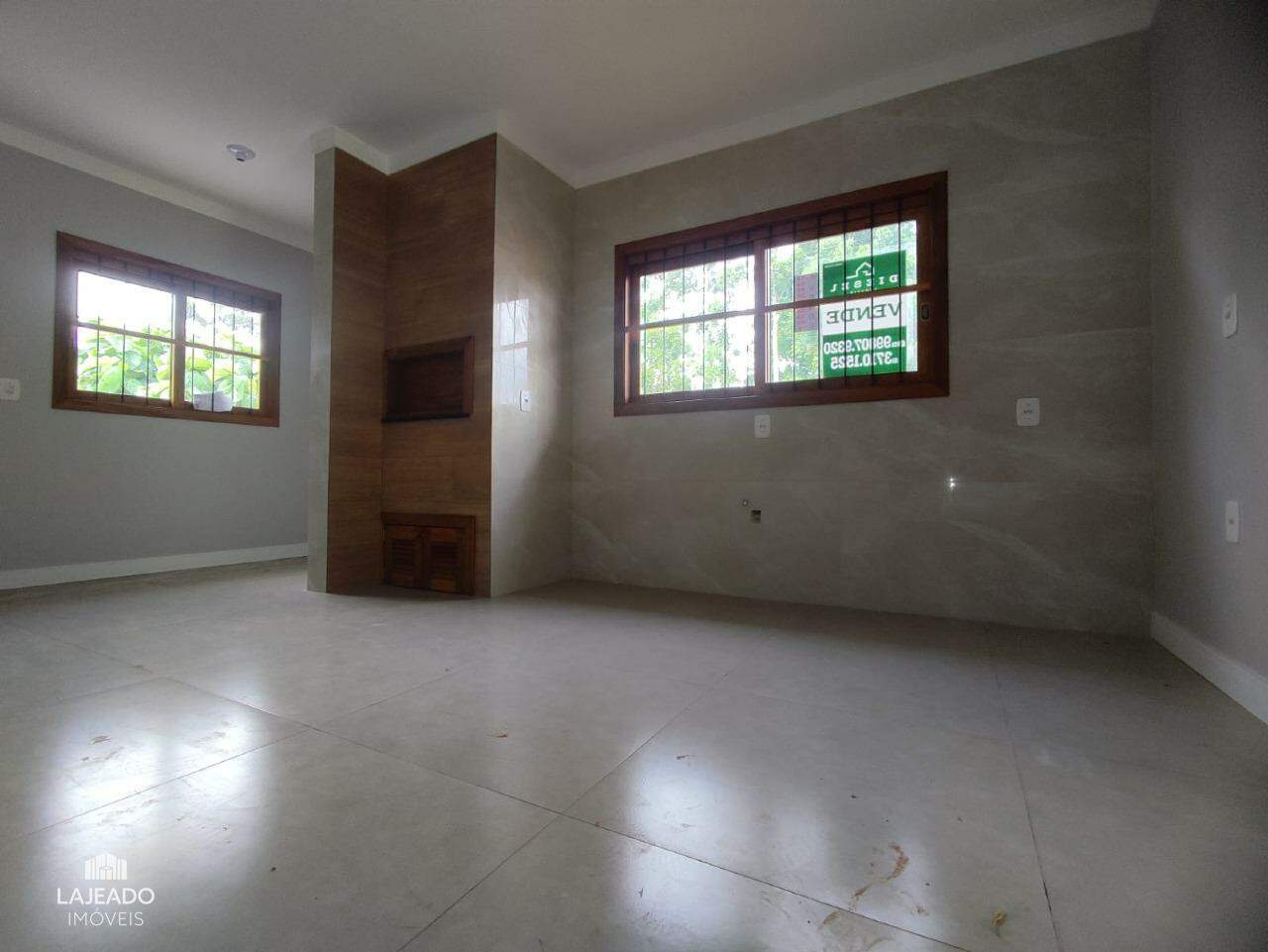 Casa à venda com 3 quartos, 77m² - Foto 6