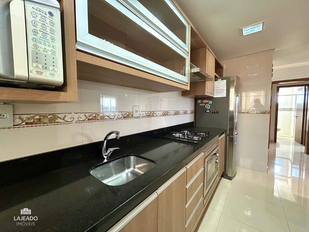 Apartamento à venda com 2 quartos, 85m² - Foto 8