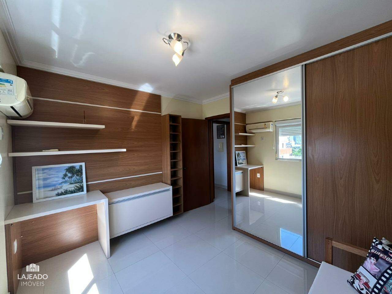 Apartamento à venda com 2 quartos, 85m² - Foto 15