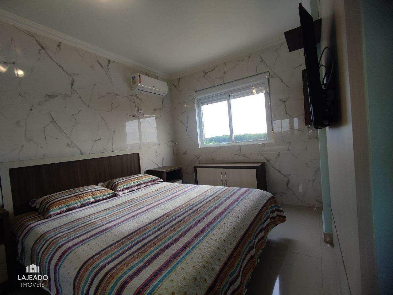 Apartamento à venda com 2 quartos, 85m² - Foto 14