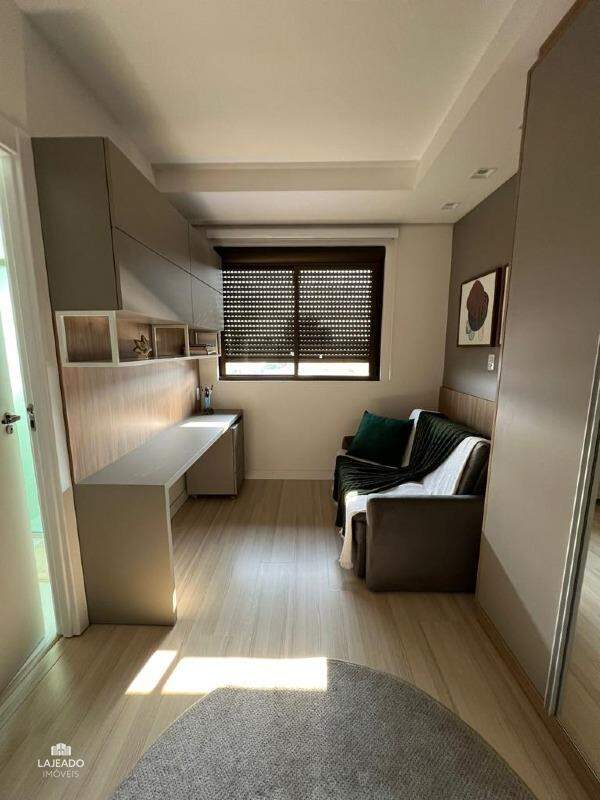 Apartamento à venda com 2 quartos, 90m² - Foto 3