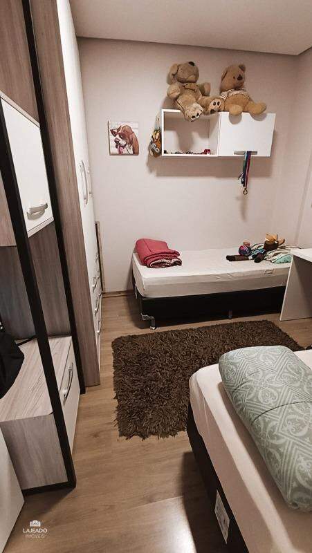 Apartamento à venda no São Cristóvão: 