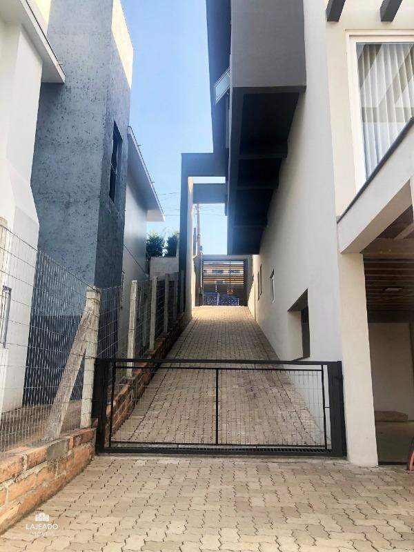 Casa à venda com 3 quartos, 340m² - Foto 6