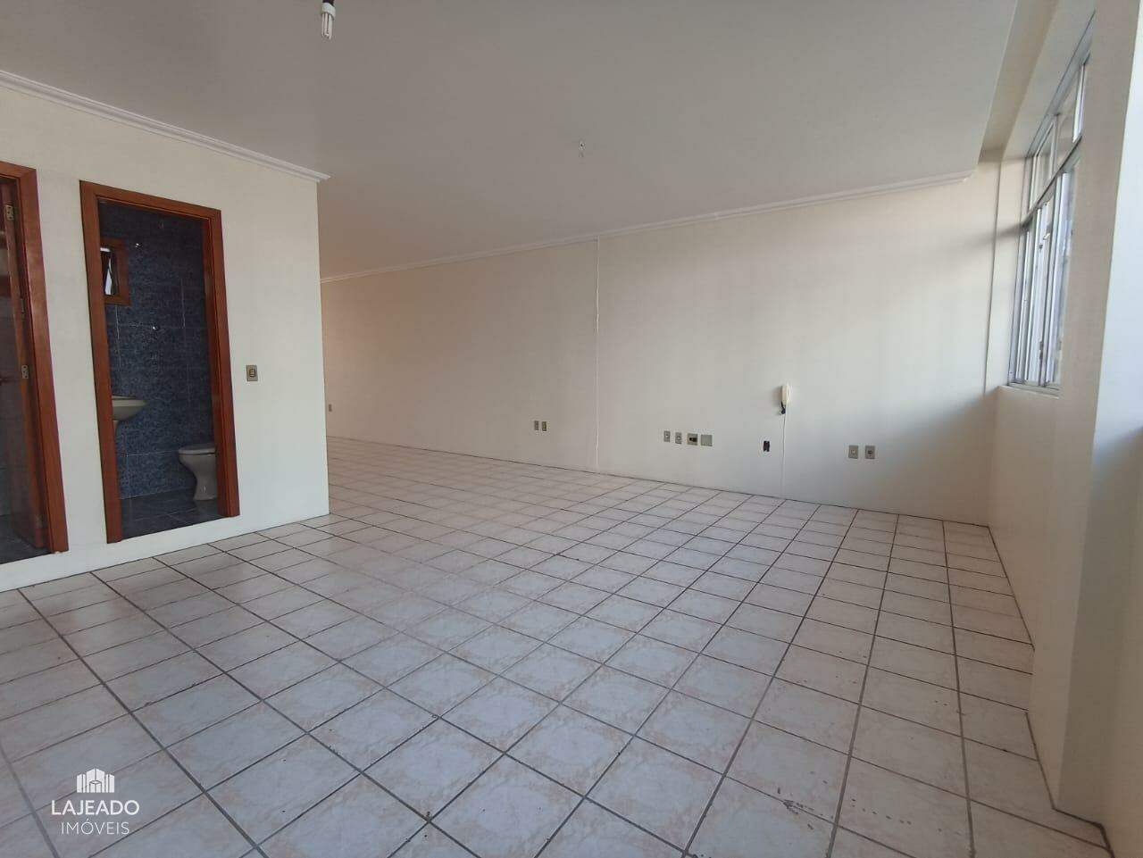 Loja para aluguel no Centro: 