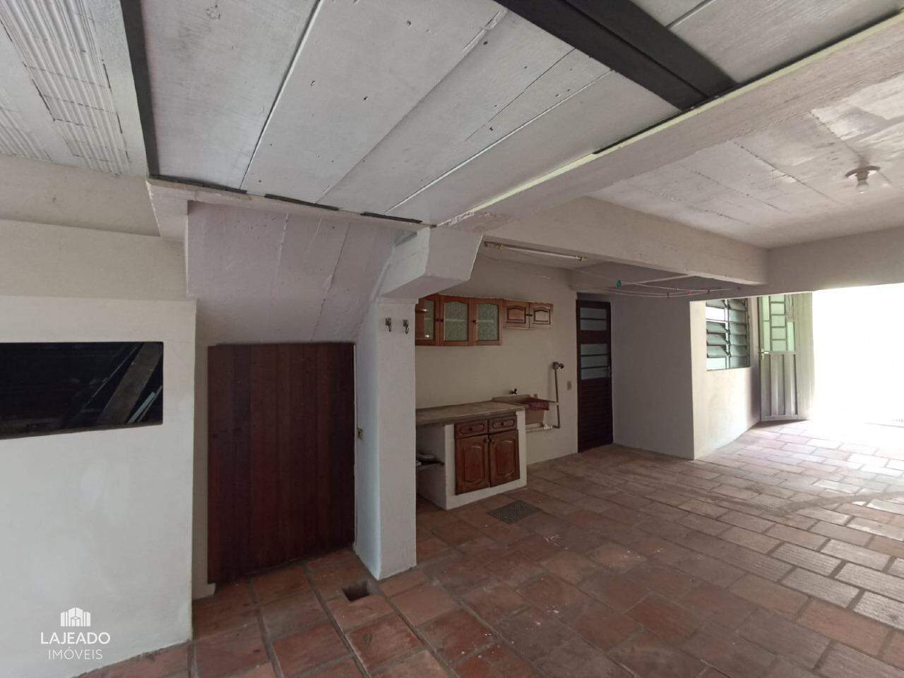 Casa para alugar com 4 quartos, 252m² - Foto 18