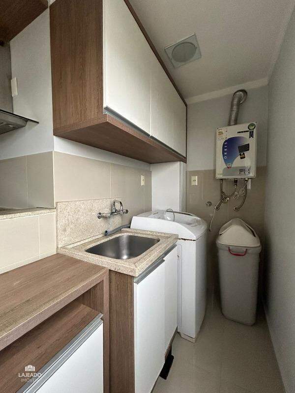 Apartamento para aluguel no Moinhos: 