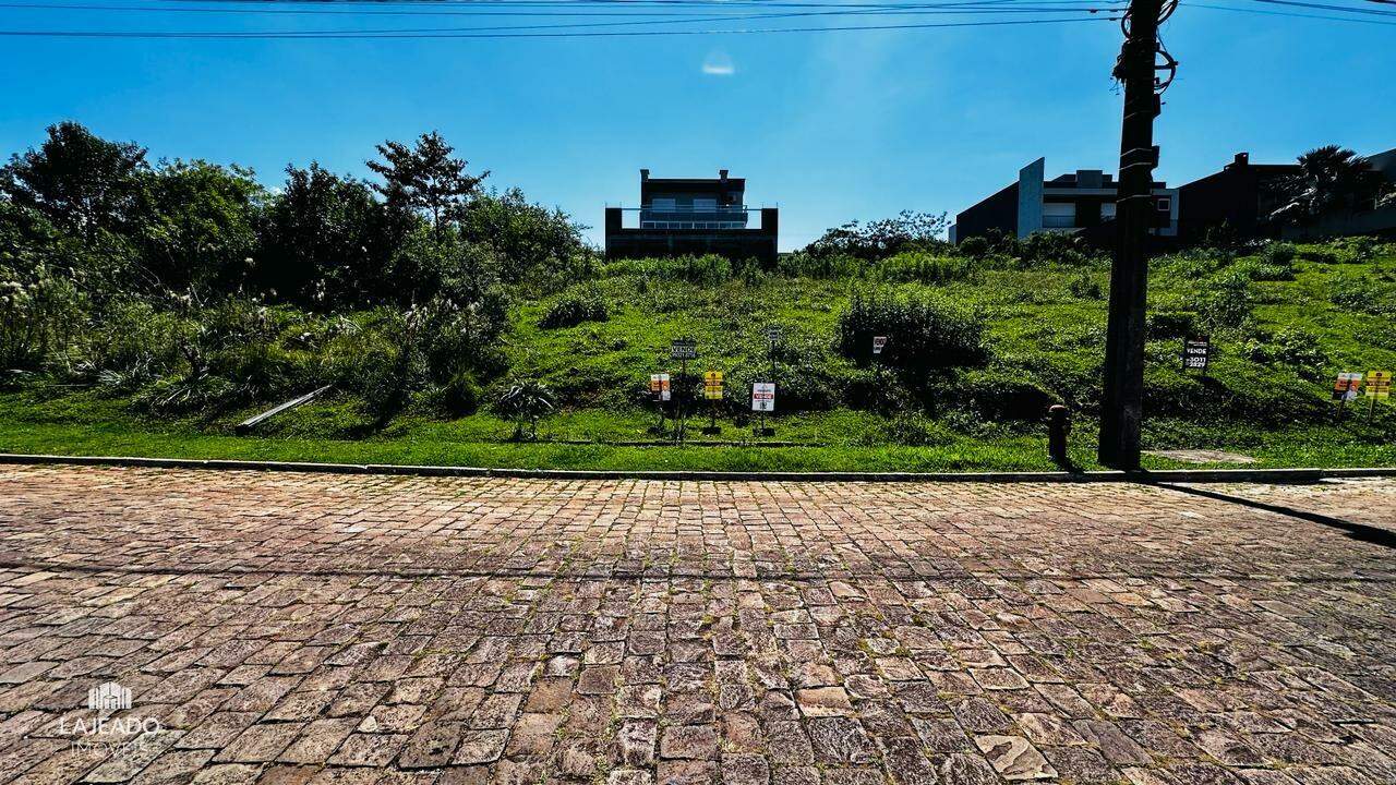 Terreno à venda no Carneiros: 