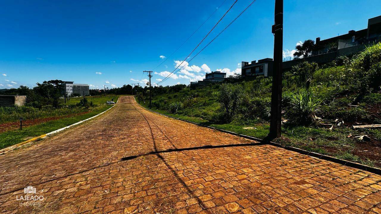 Terreno à venda no Carneiros: 