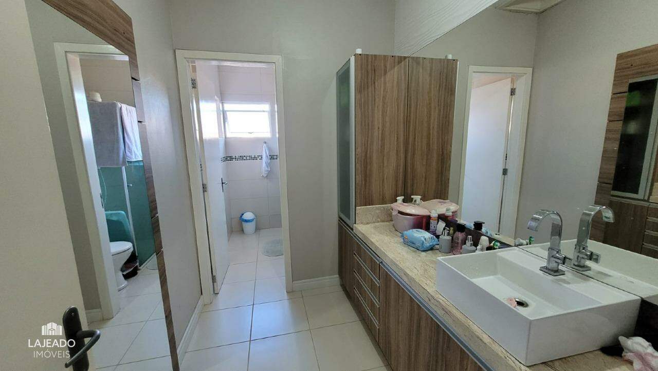 Sobrado à venda com 2 quartos, 93m² - Foto 15