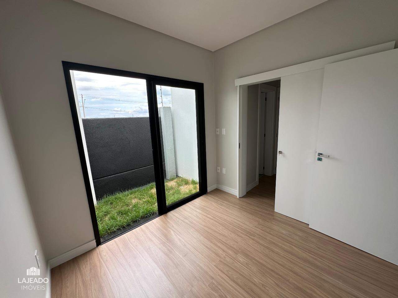 Casa de Condomínio à venda com 3 quartos, 171m² - Foto 8