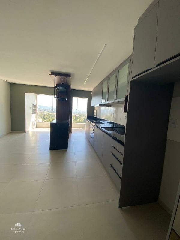 Apartamento à venda com 2 quartos, 69m² - Foto 6