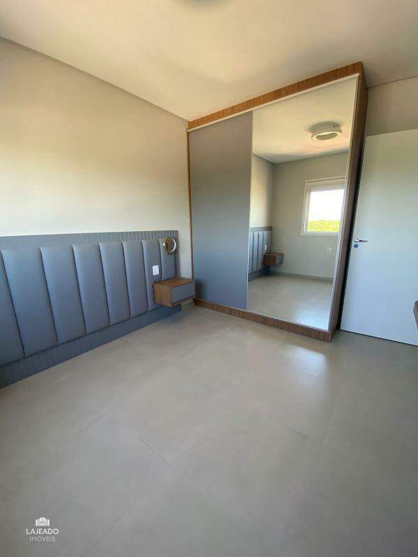 Apartamento à venda com 2 quartos, 69m² - Foto 11