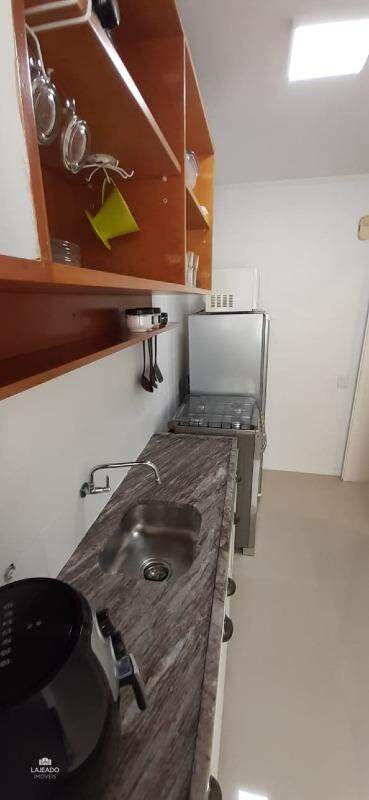 Apartamento à venda com 1 quarto, 68m² - Foto 9