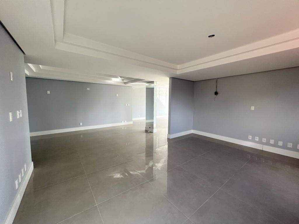 Apartamento para alugar com 3 quartos, 259m² - Foto 8