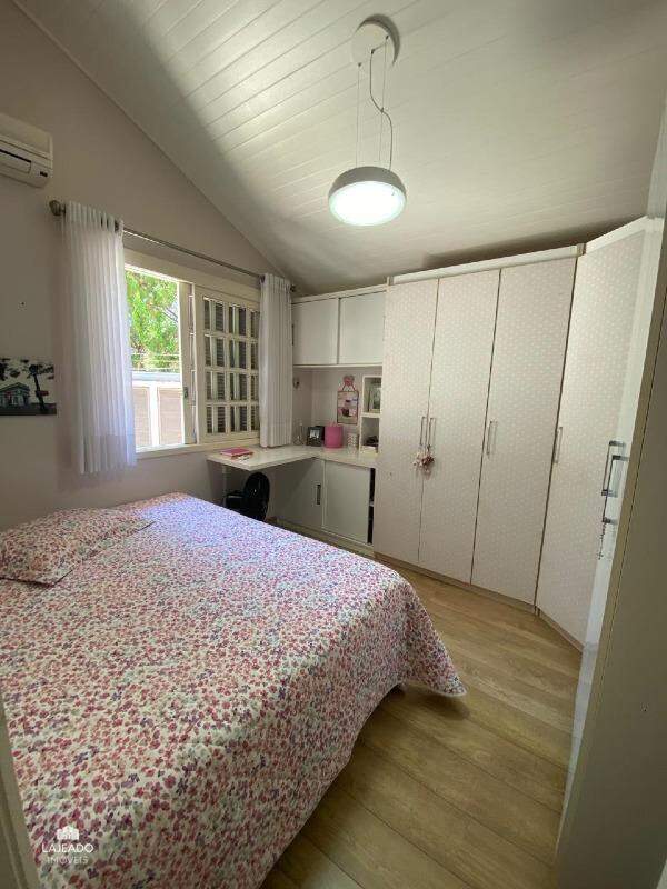 Casa à venda com 4 quartos, 300m² - Foto 21