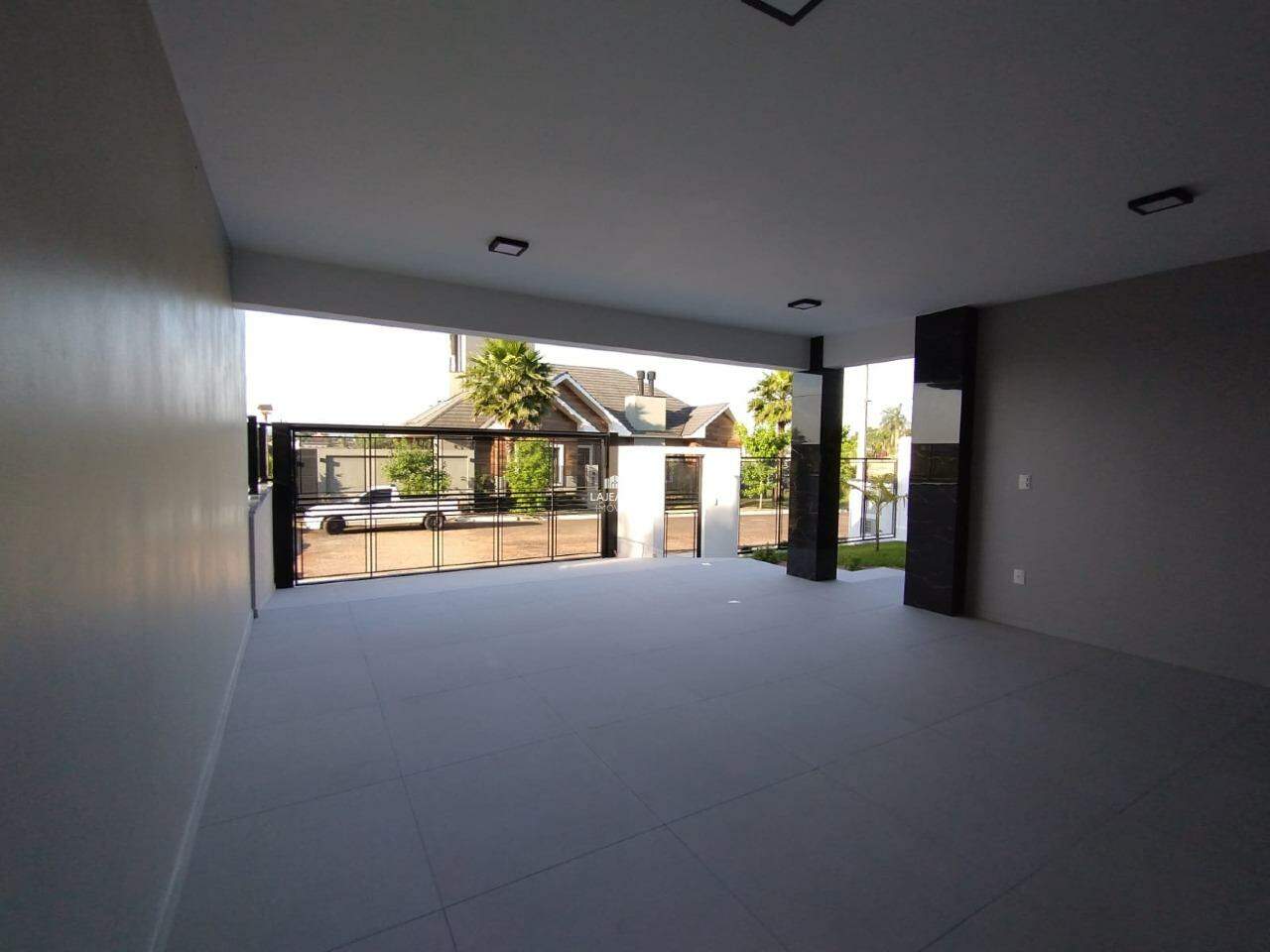 Casa, 3 quartos, 226 m² - Foto 4