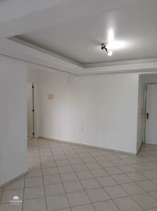 Apartamento à venda com 1 quarto, 46m² - Foto 2