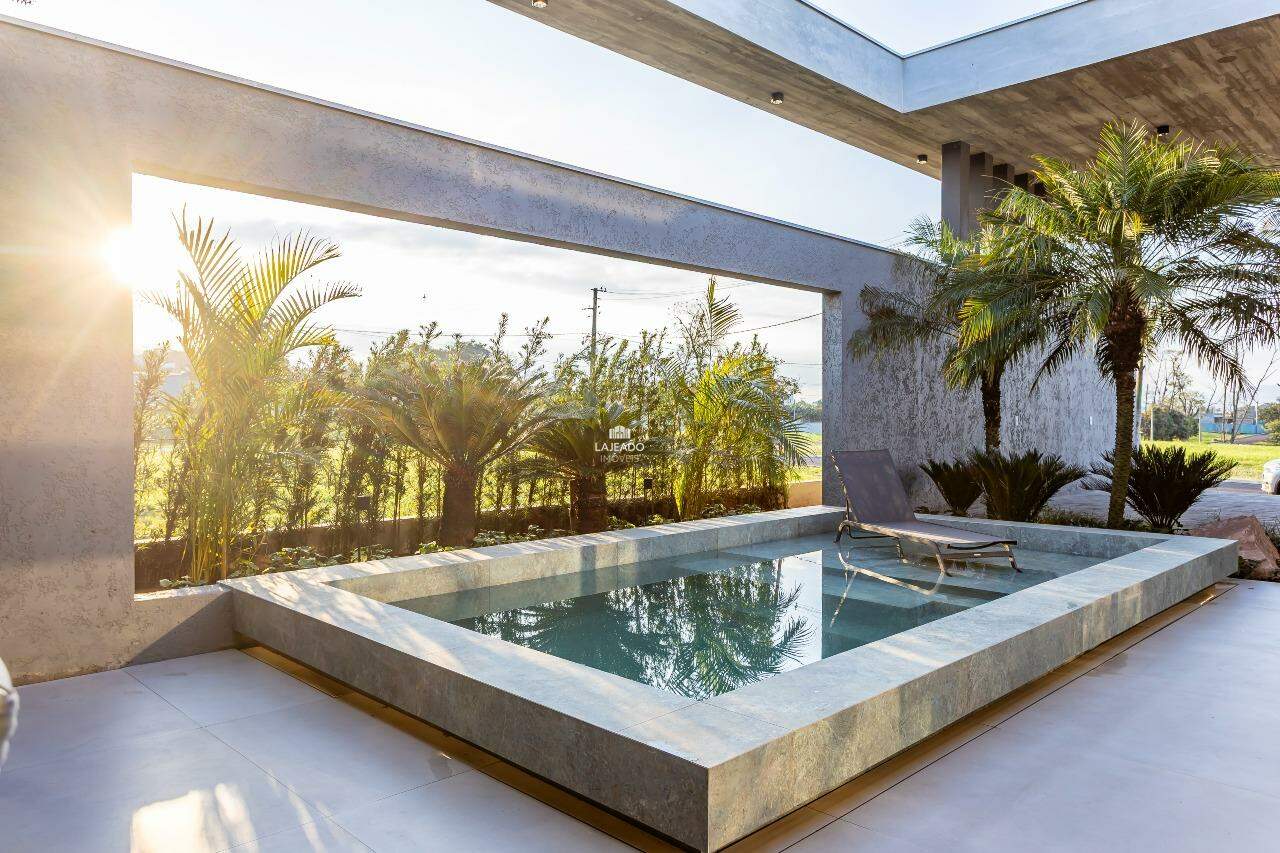 Casa de Condomínio à venda com 4 quartos, 295m² - Foto 9