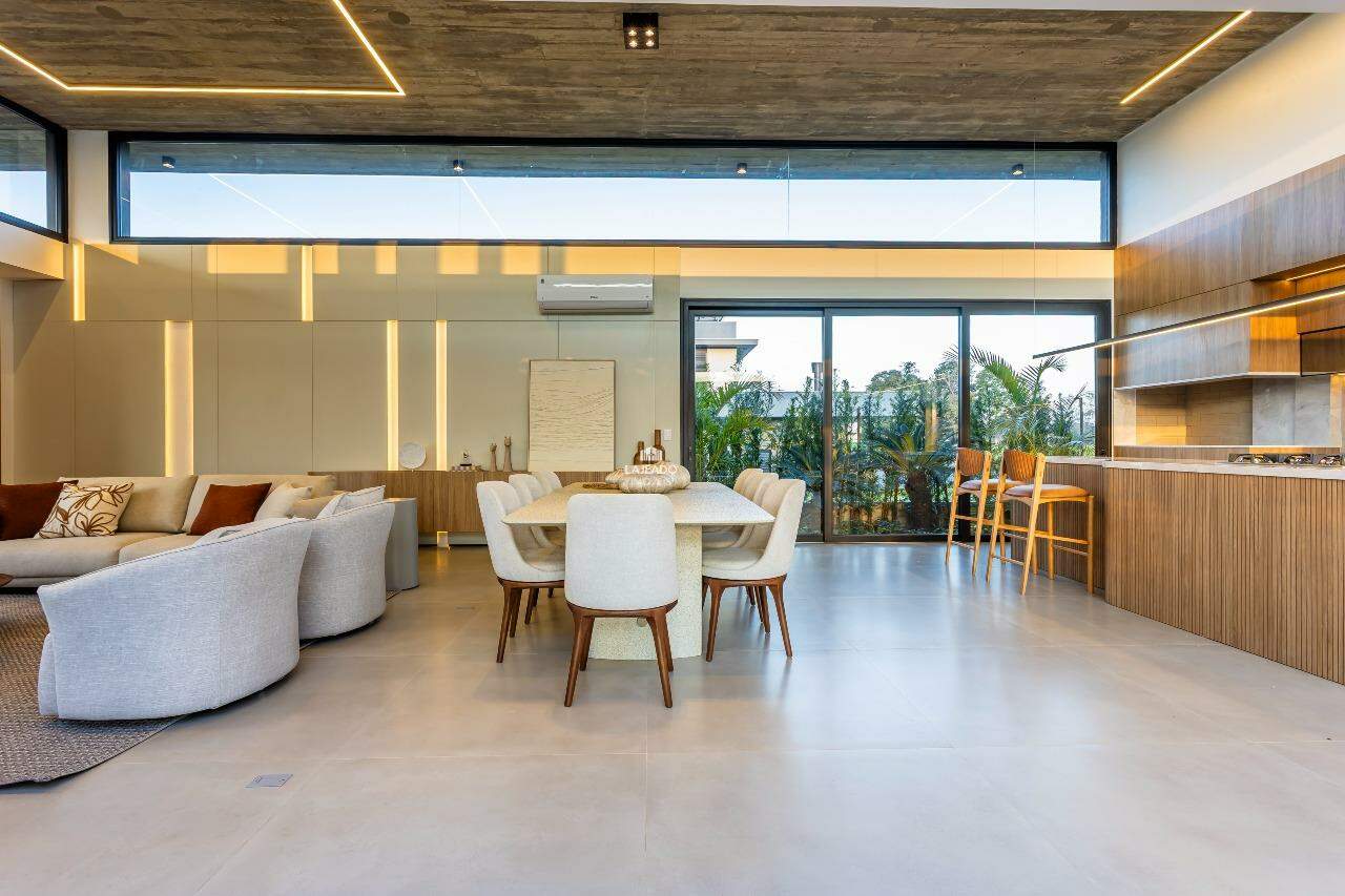 Casa de Condomínio à venda com 4 quartos, 295m² - Foto 8