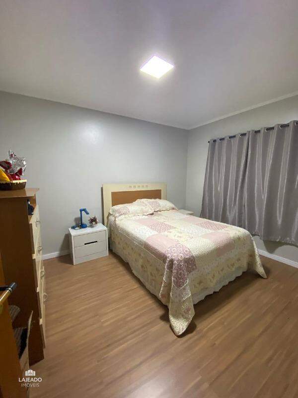 Casa à venda com 3 quartos, 192m² - Foto 21