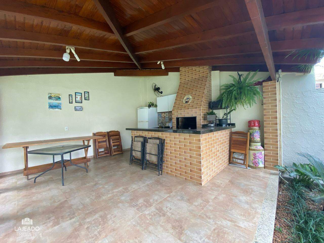 Casa à venda com 3 quartos, 192m² - Foto 11