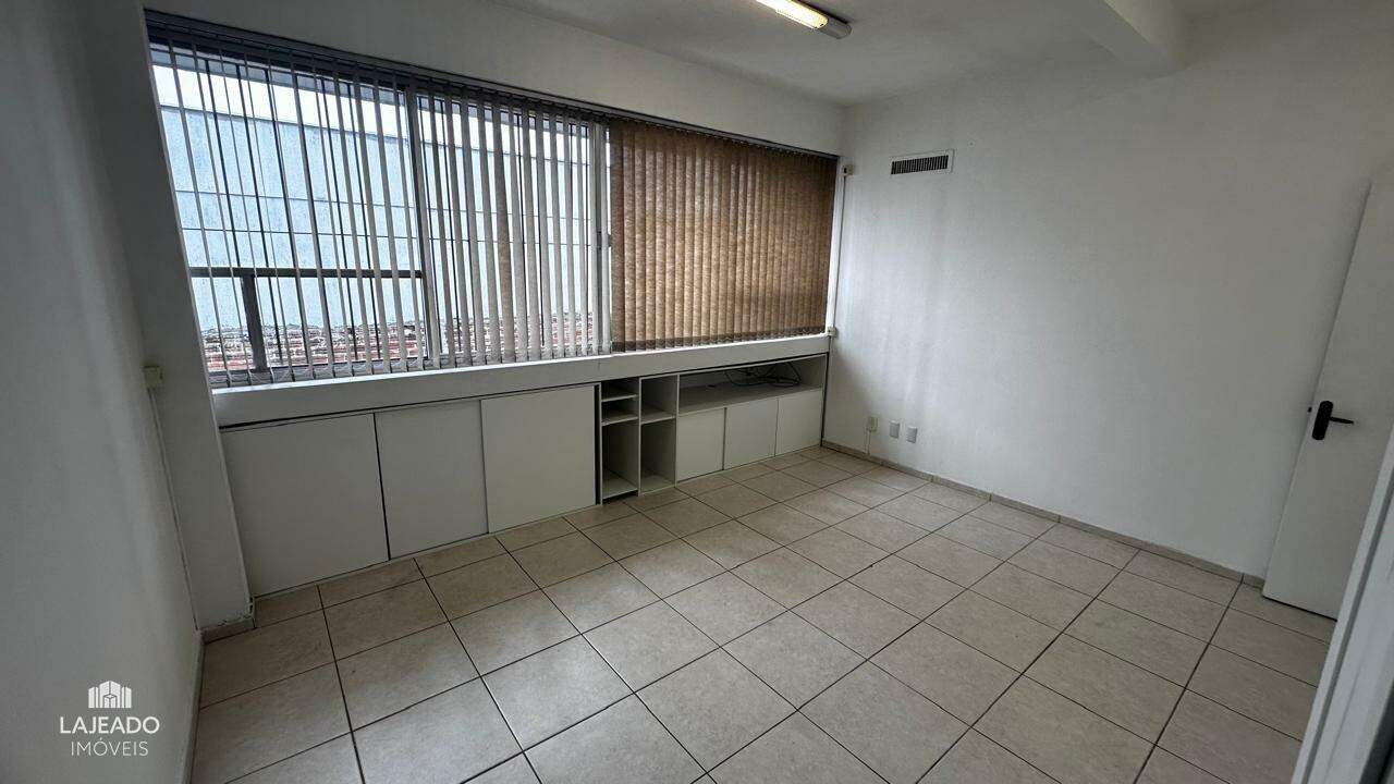 Conjunto Comercial-Sala à venda com 2 quartos, 59m² - Foto 2