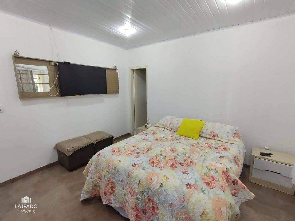 Casa à venda com 2 quartos, 184m² - Foto 13