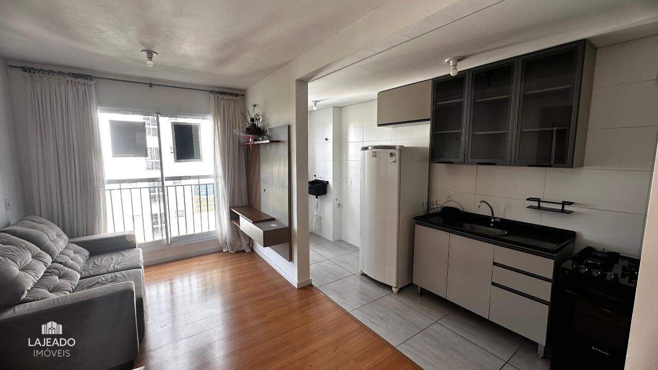 Apartamento à venda no Universitário: 