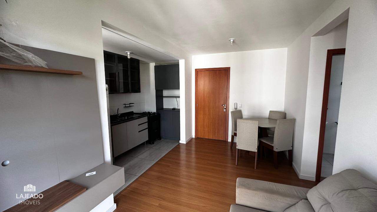 Apartamento à venda no Universitário: 