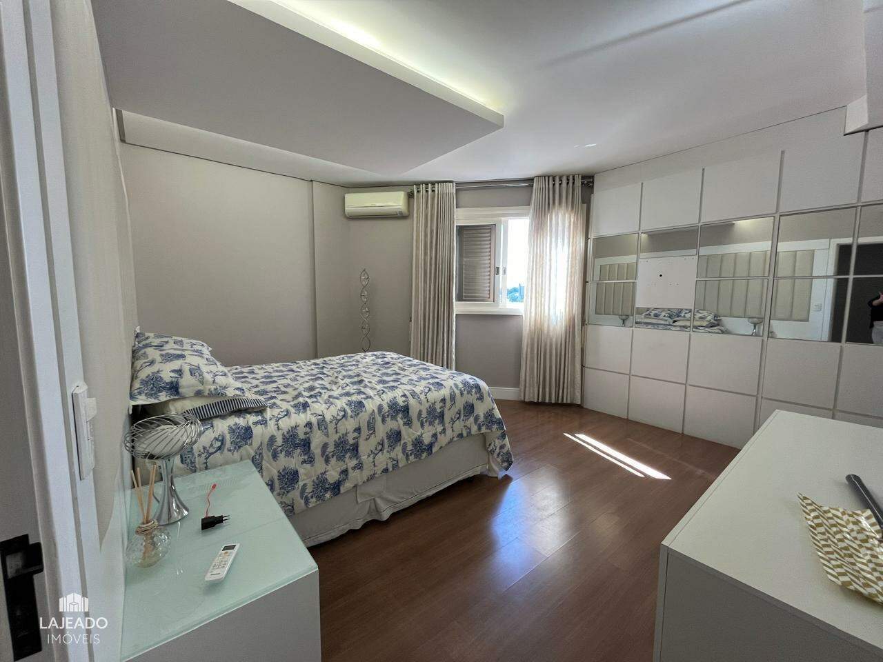 Cobertura à venda com 3 quartos, 381m² - Foto 17