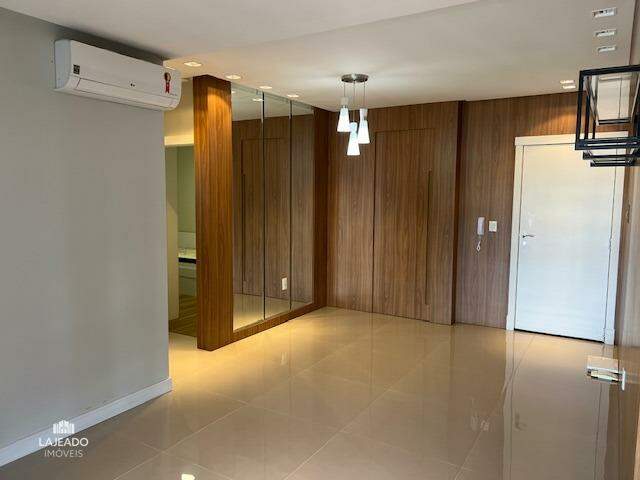 Apartamento à venda com 2 quartos, 104m² - Foto 3