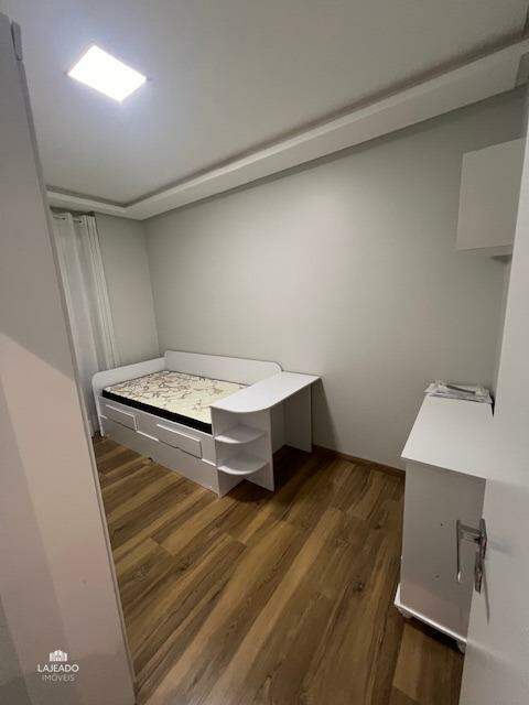 Apartamento à venda com 2 quartos, 104m² - Foto 11