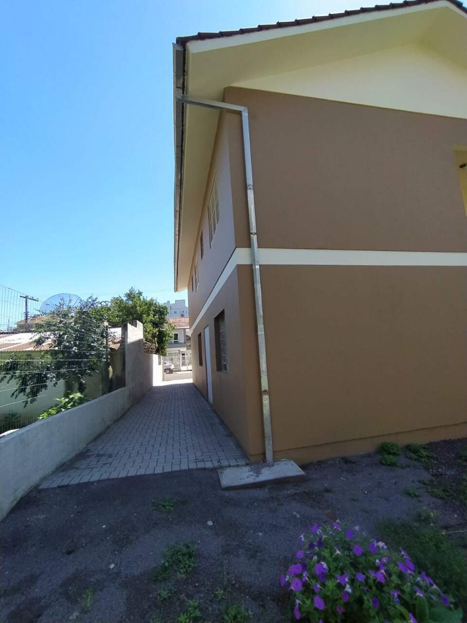 Casa para alugar com 5 quartos, 200m² - Foto 25