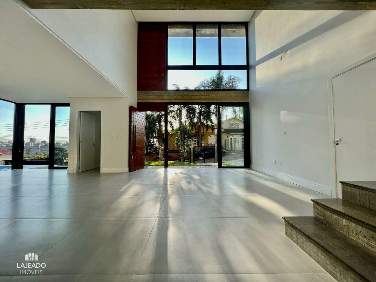 Casa à venda com 3 quartos, 225m² - Foto 9