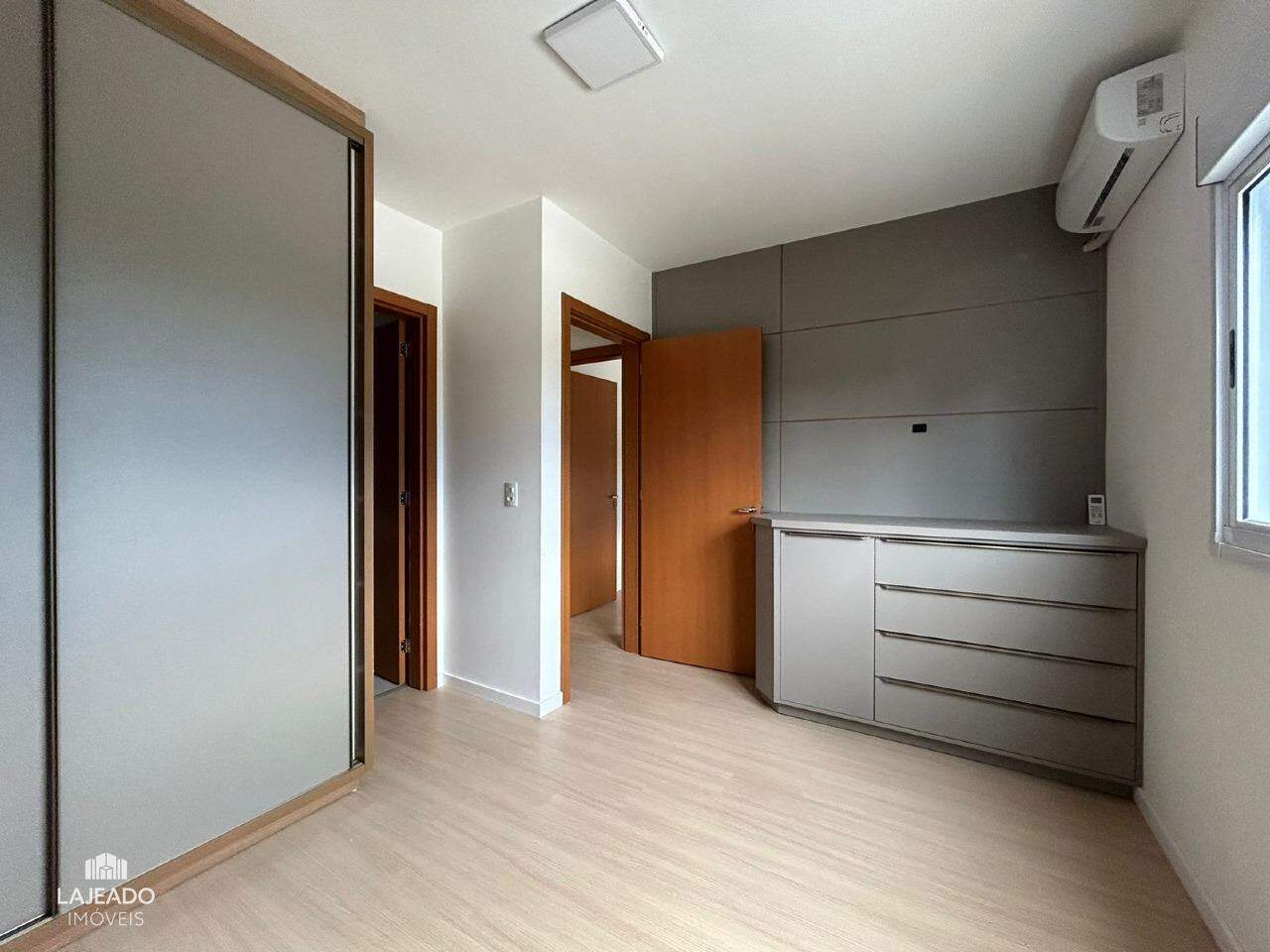 Apartamento para aluguel no Universitário: