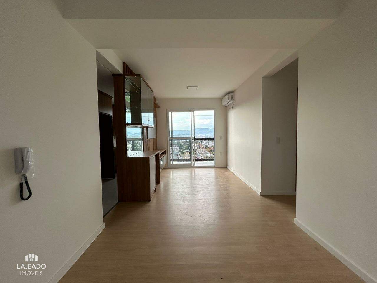 Apartamento para aluguel no Universitário: 