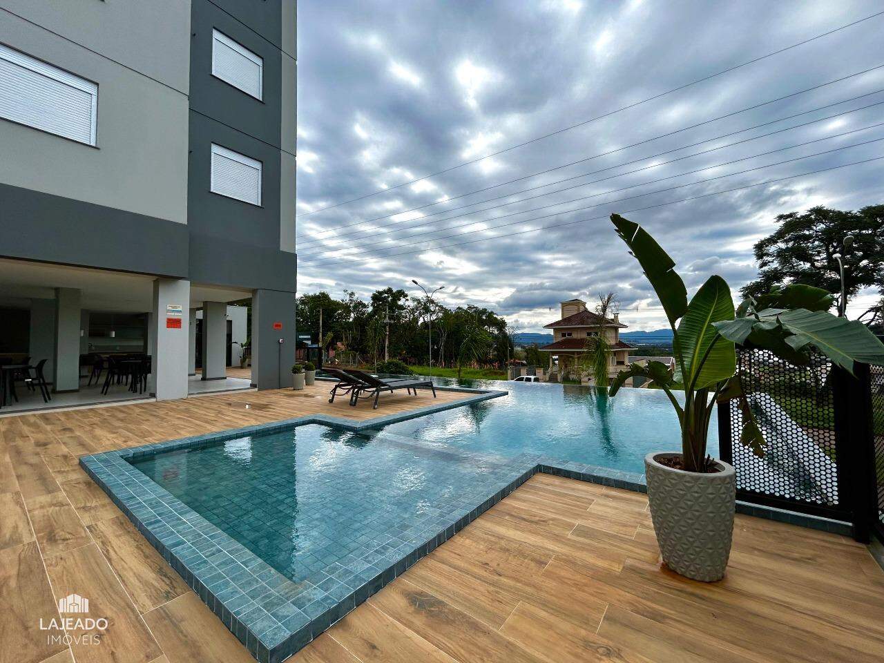 Apartamento para aluguel no Universitário: