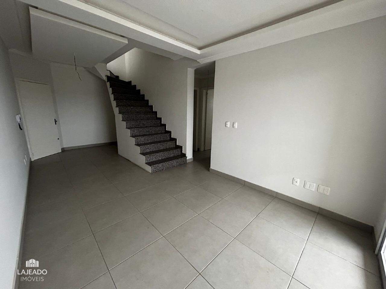 Cobertura para alugar com 3 quartos, 241m² - Foto 7