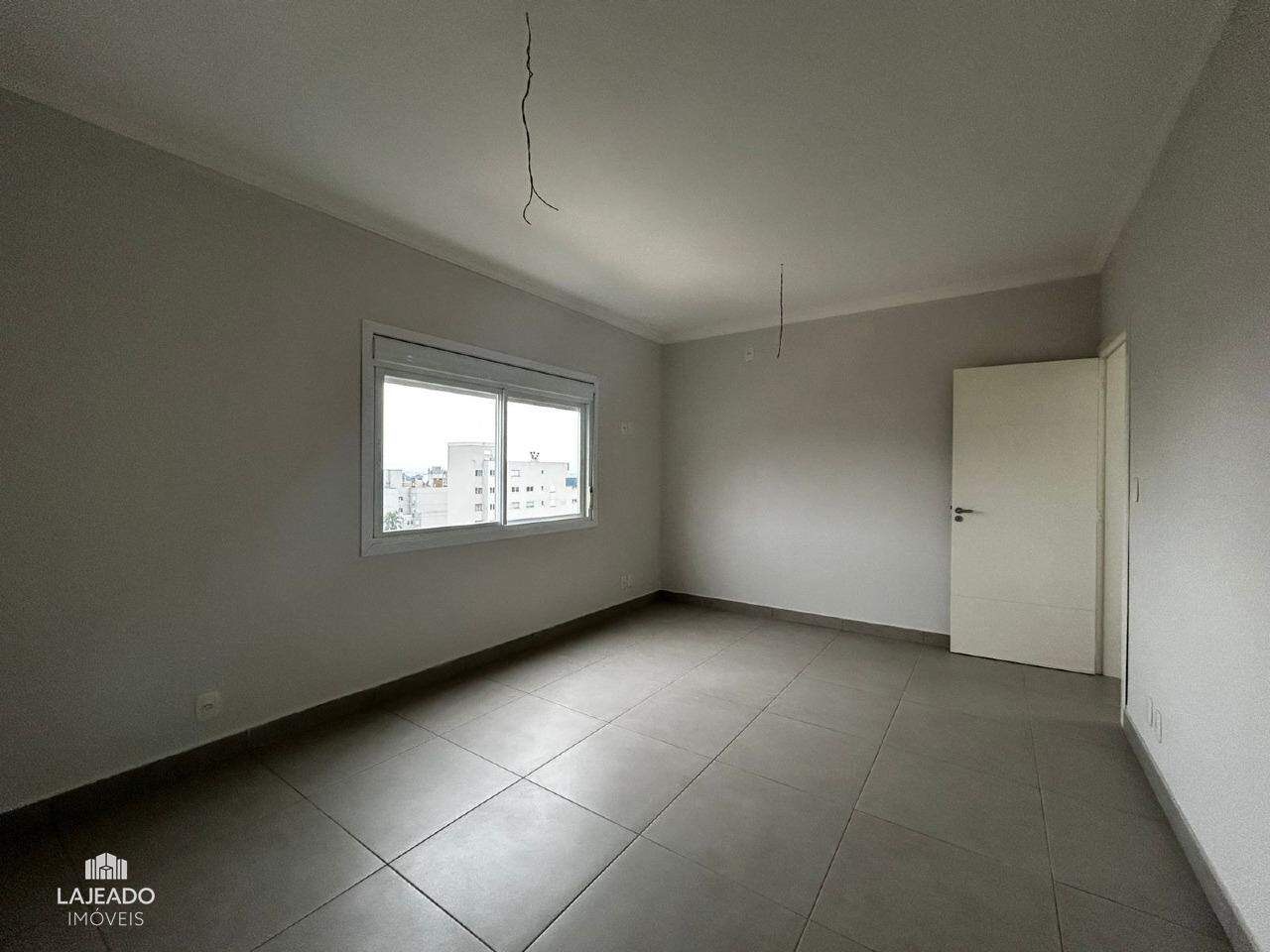 Cobertura para alugar com 3 quartos, 241m² - Foto 10